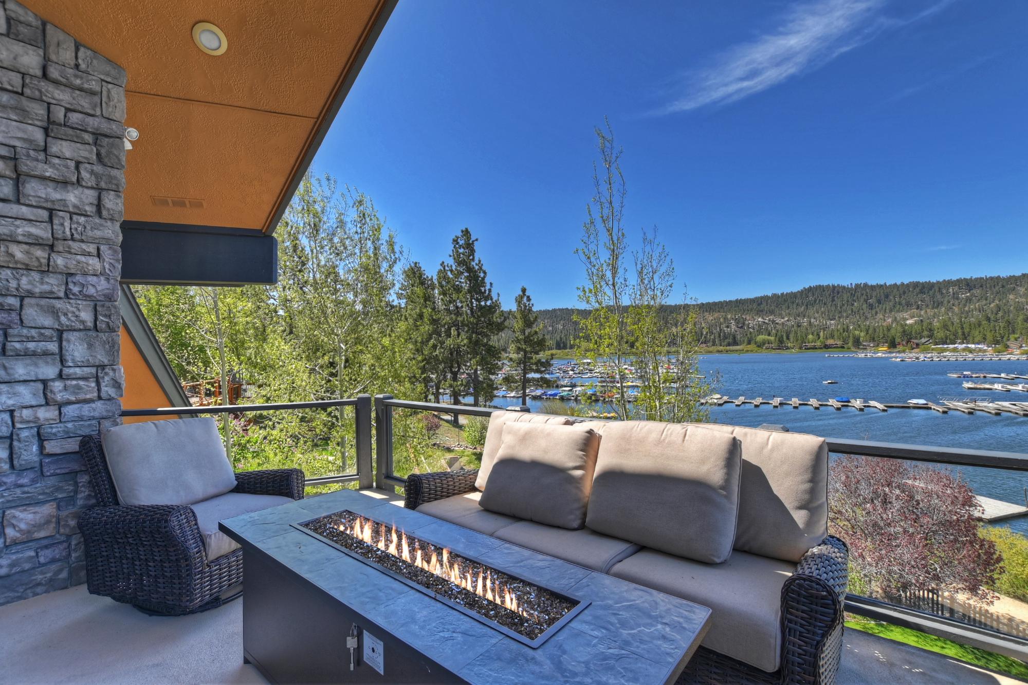 Big Bear Cabin - It's a Wonderful Life - 12