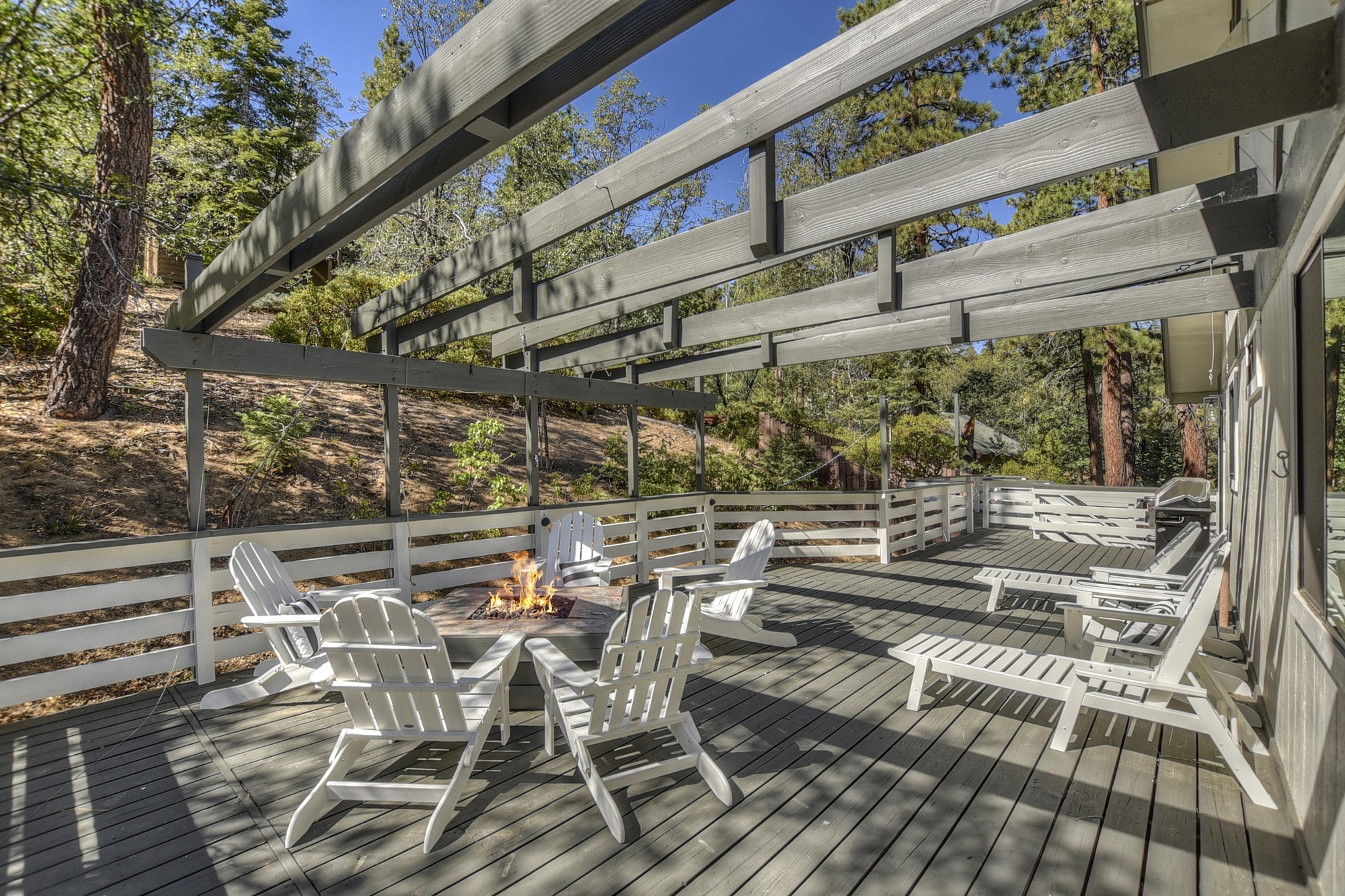 Big Bear Cabin - Knickerbocker Nest - 26