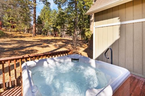 Big Bear Cabin - KodaBearLodge - 0003