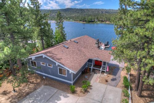 Big Bear Cabin - LakefrontLiving - 0005