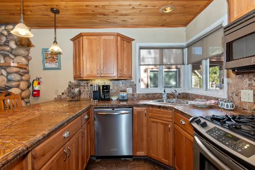 Big Bear Cabin - LakenHaus - 0004
