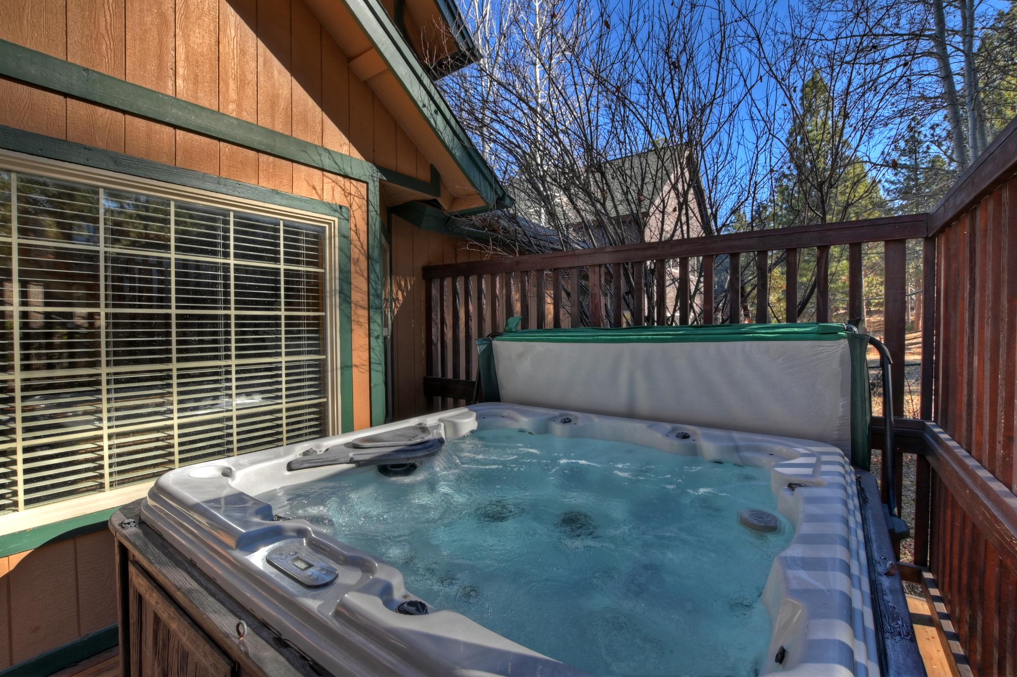 Big Bear Cabin - Lakeview Escape - 38