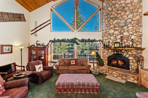 Big Bear Cabin - LakeviewEscape - 0002