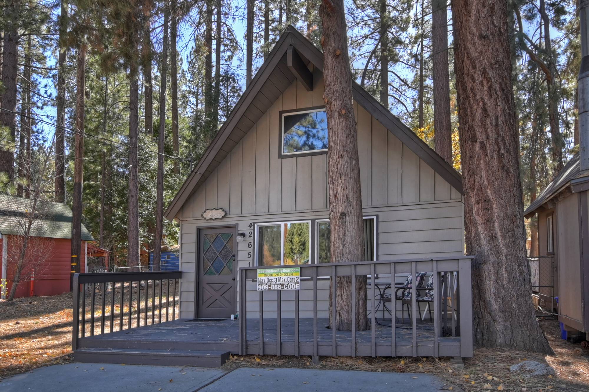 Big Bear Cabin - LayZBearCabin - 0001