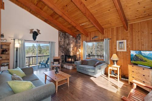 Big Bear Cabin - LogInn - 0001