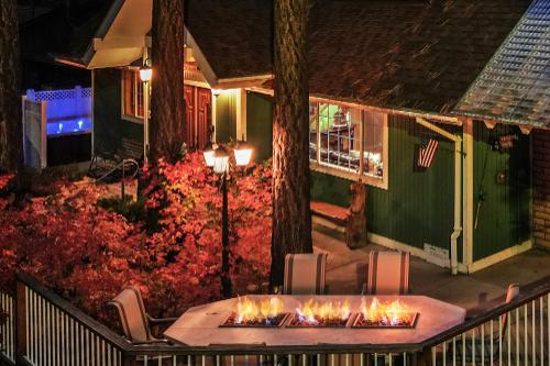 Big Bear Cabin - MamaBear'sHideaway - 0003