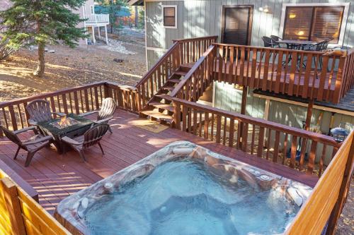 Big Bear Cabin - MiddleEarthInn - 0003