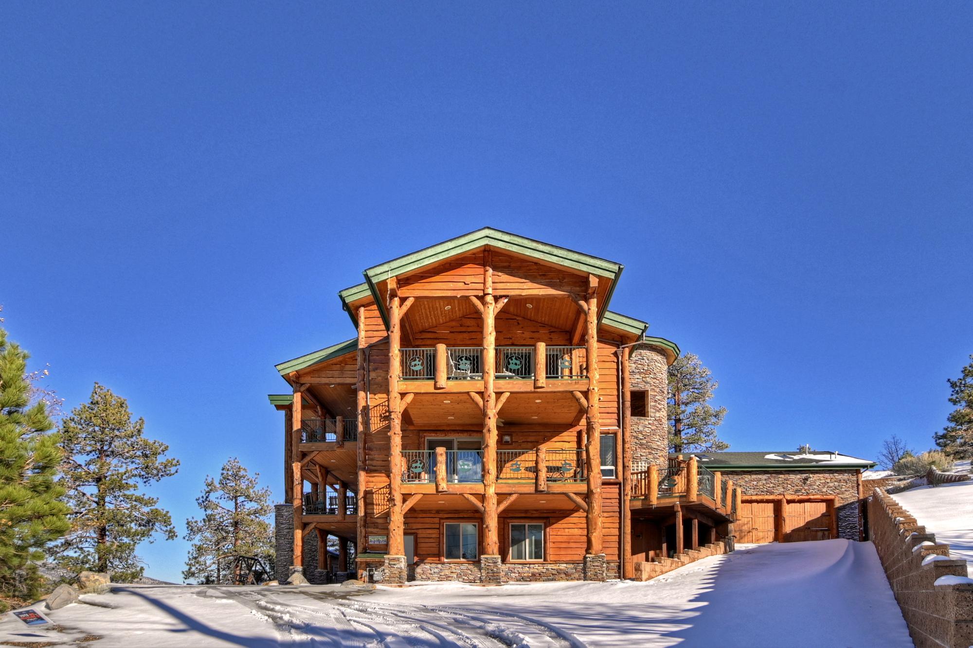 Big Bear Cabin - Mountain Masterpiece - 88