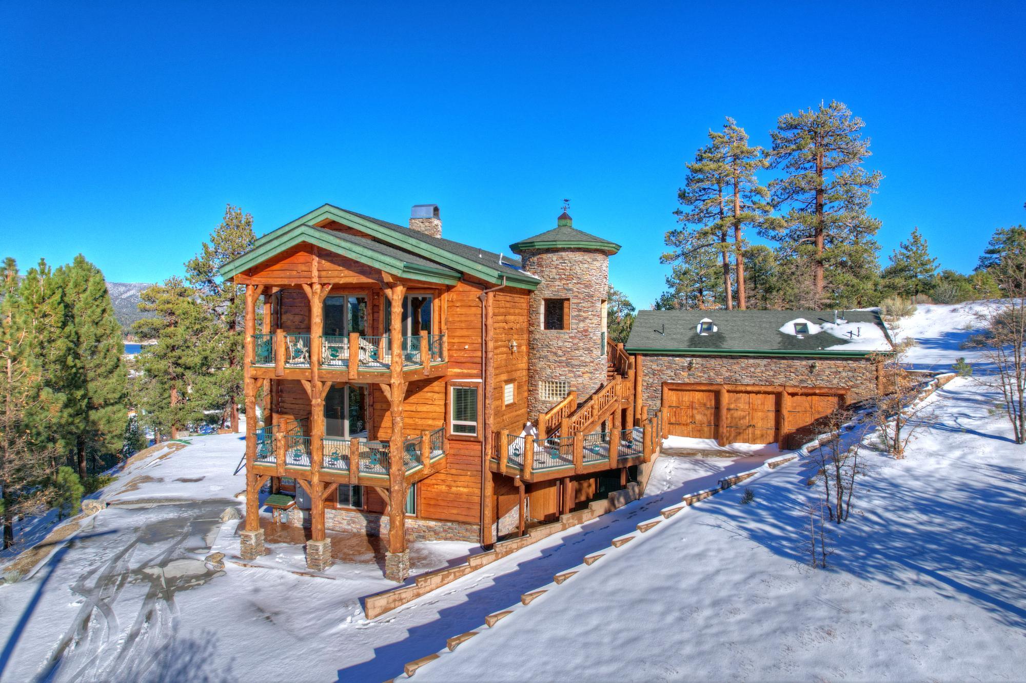 Big Bear Cabin - Mountain Masterpiece - 86