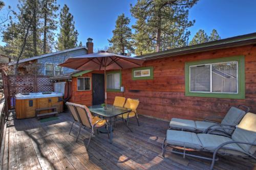 Big Bear Cabin - OakTreeRetreat - 0003