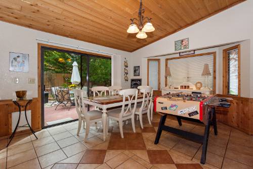 Big Bear Cabin - OsoMontanaVilla - 0004