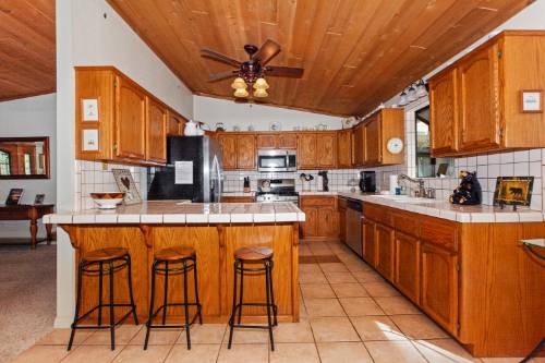Big Bear Cabin - OsoMontanaVilla - 0003