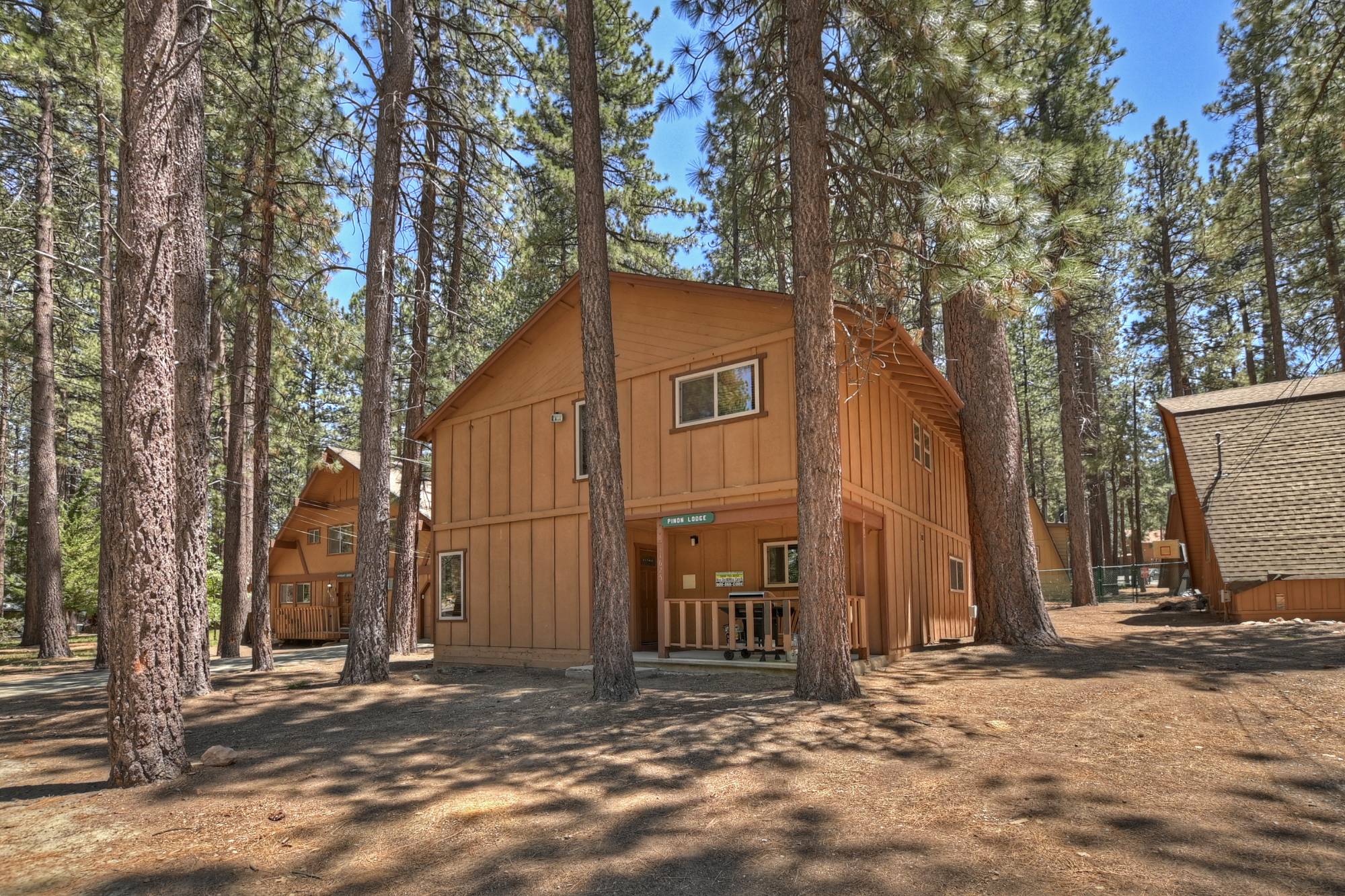 Big Bear Cabin - PinonLodge - 0001