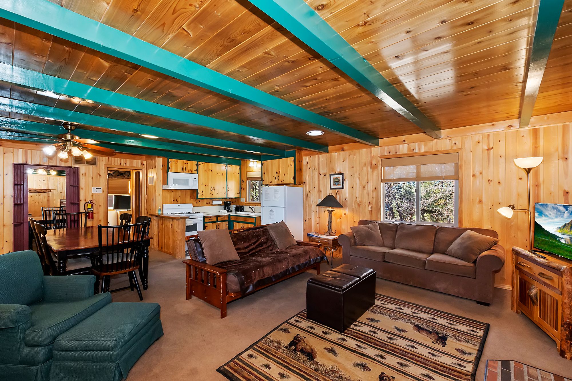 Big Bear Cabin - RightatHome - 0001