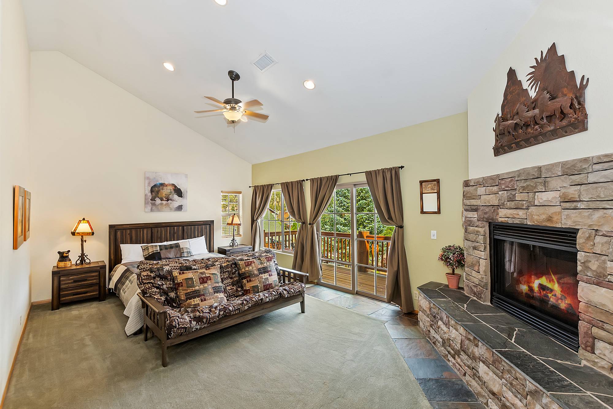 Big Bear Cabin - Sky View Lodge - 18