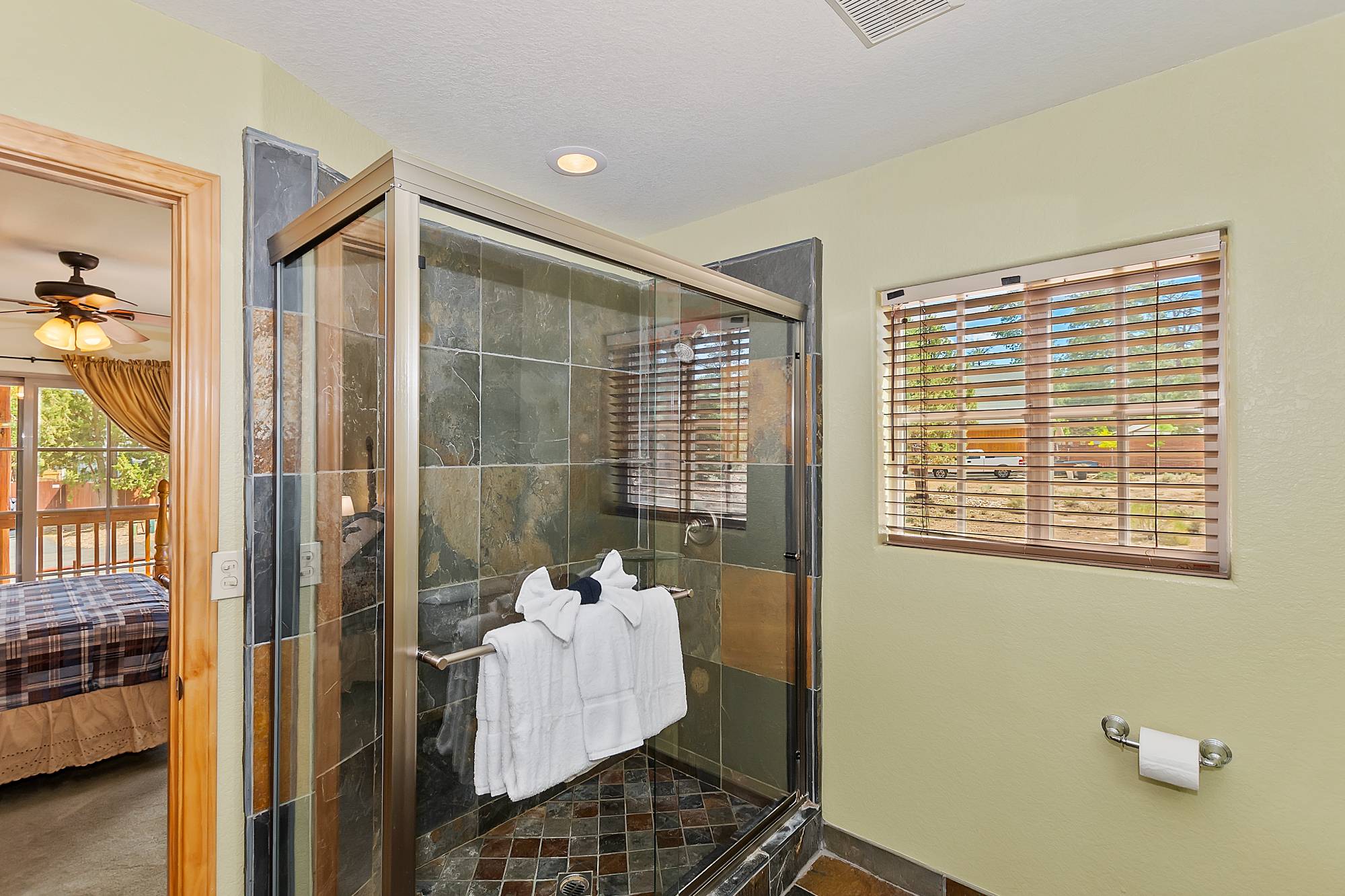 Big Bear Cabin - Sky View Lodge - 38