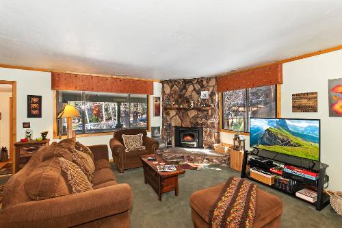 Big Bear Cabin - SnowcrestCottage - 0002