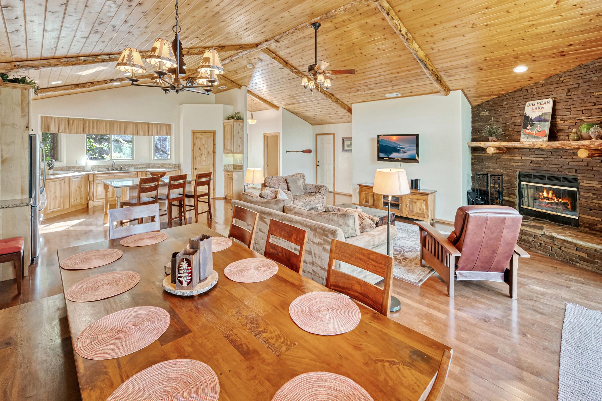 Big Bear Cabin - SnowlineonShasta - 0001
