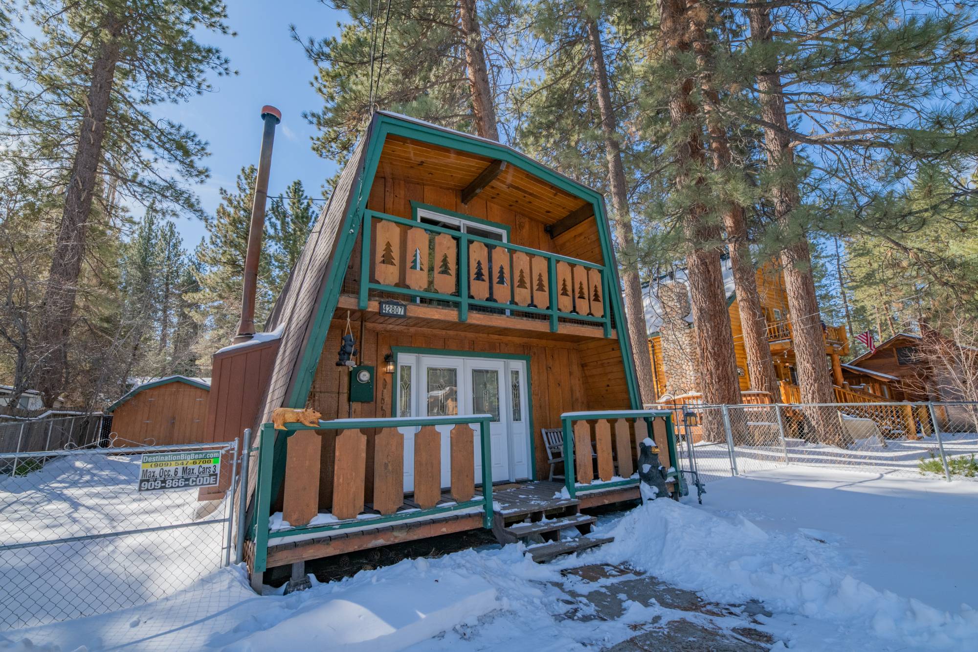 Big Bear Cabin - StayBearNaked - 0001