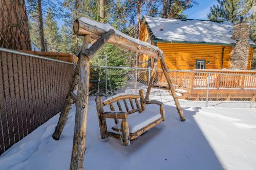 Big Bear Cabin - StayBearNaked - 0003