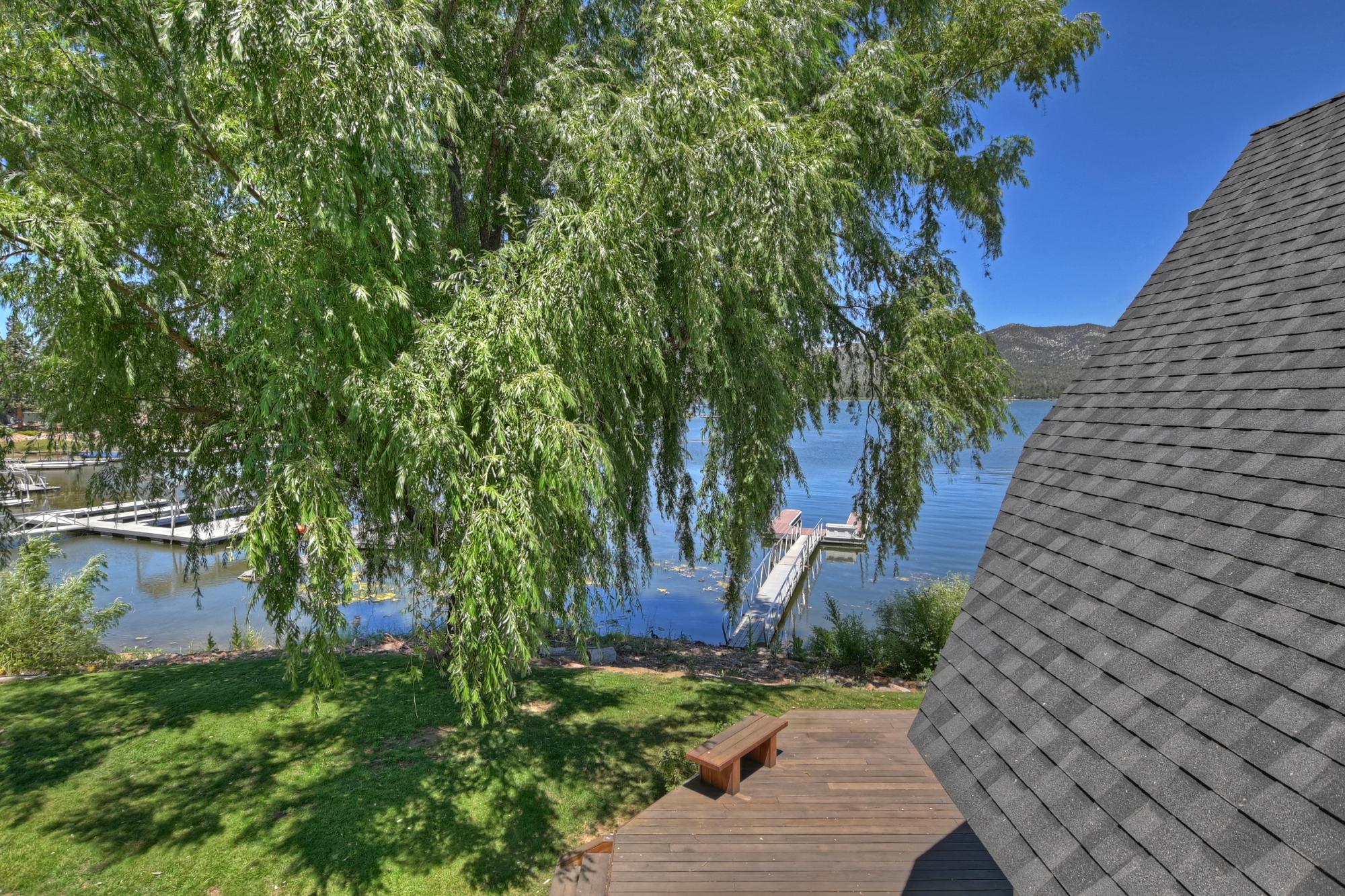 Big Bear Cabin - Storybook Lakefront - 33
