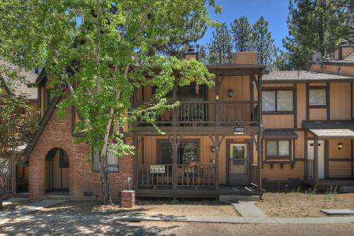 Big Bear Cabin - SummitAdventureCondo - 0005