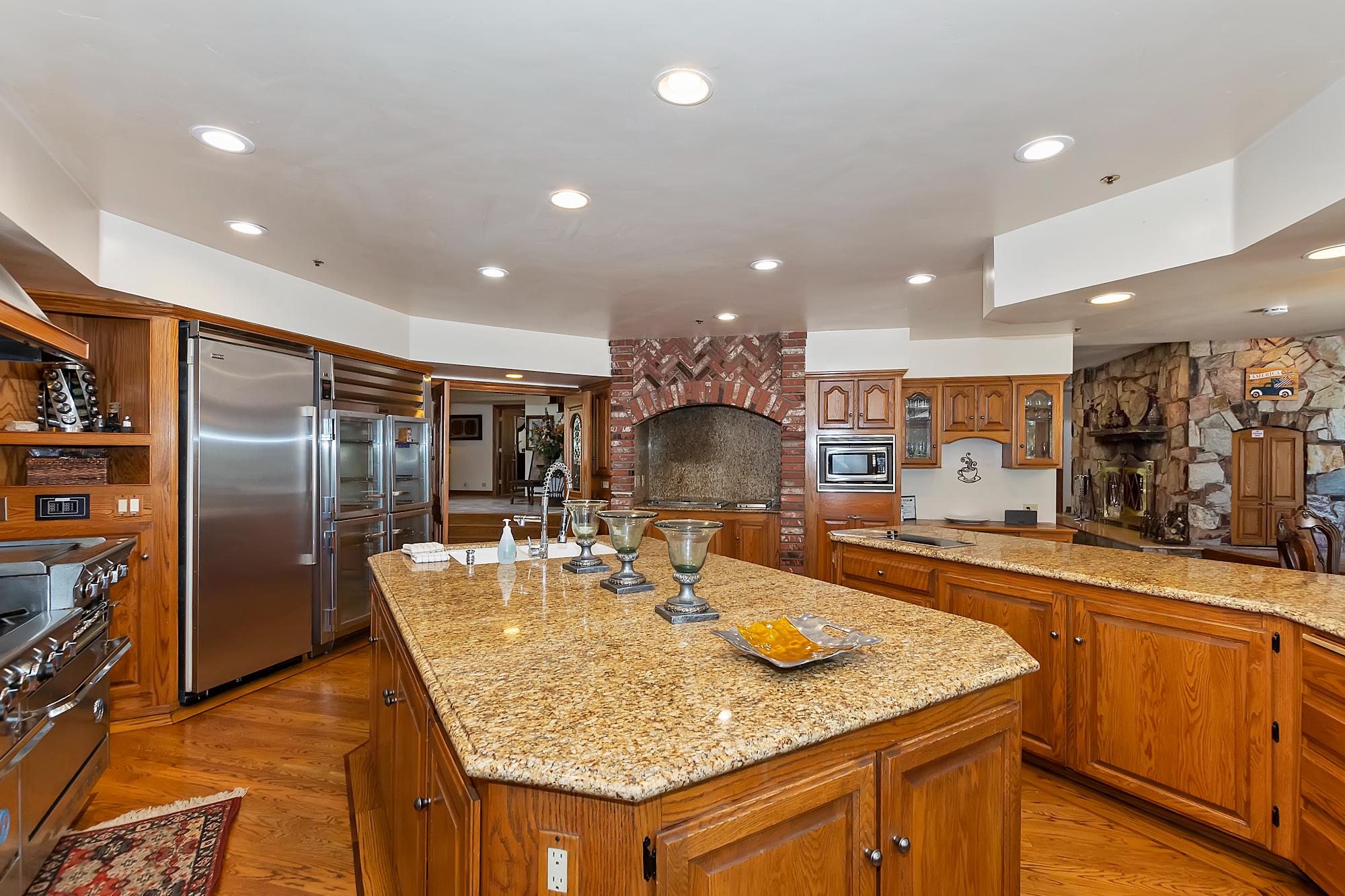 Big Bear Cabin - The Edgewood Mansion - 14