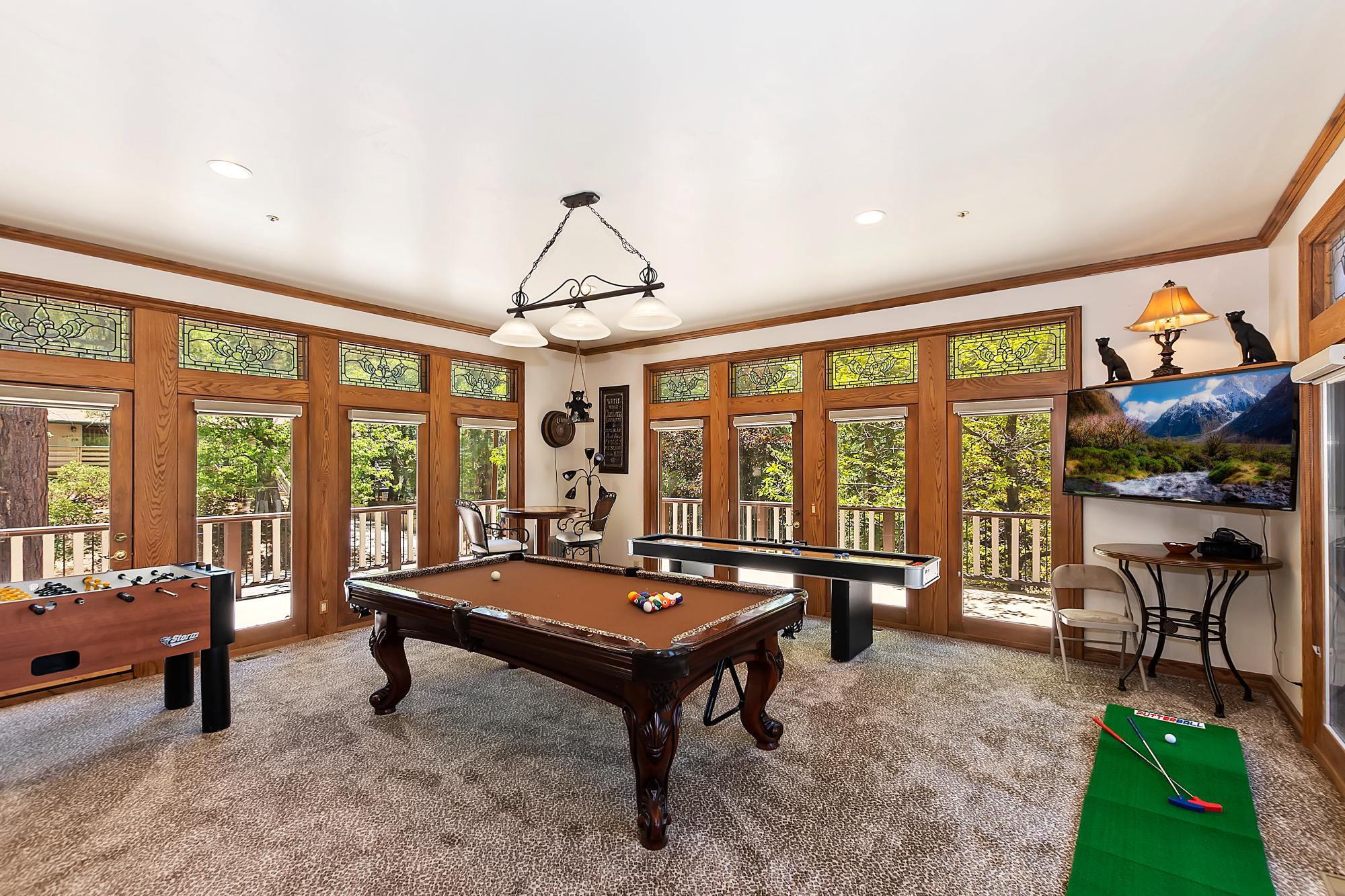 Big Bear Cabin - The Edgewood Mansion - 28