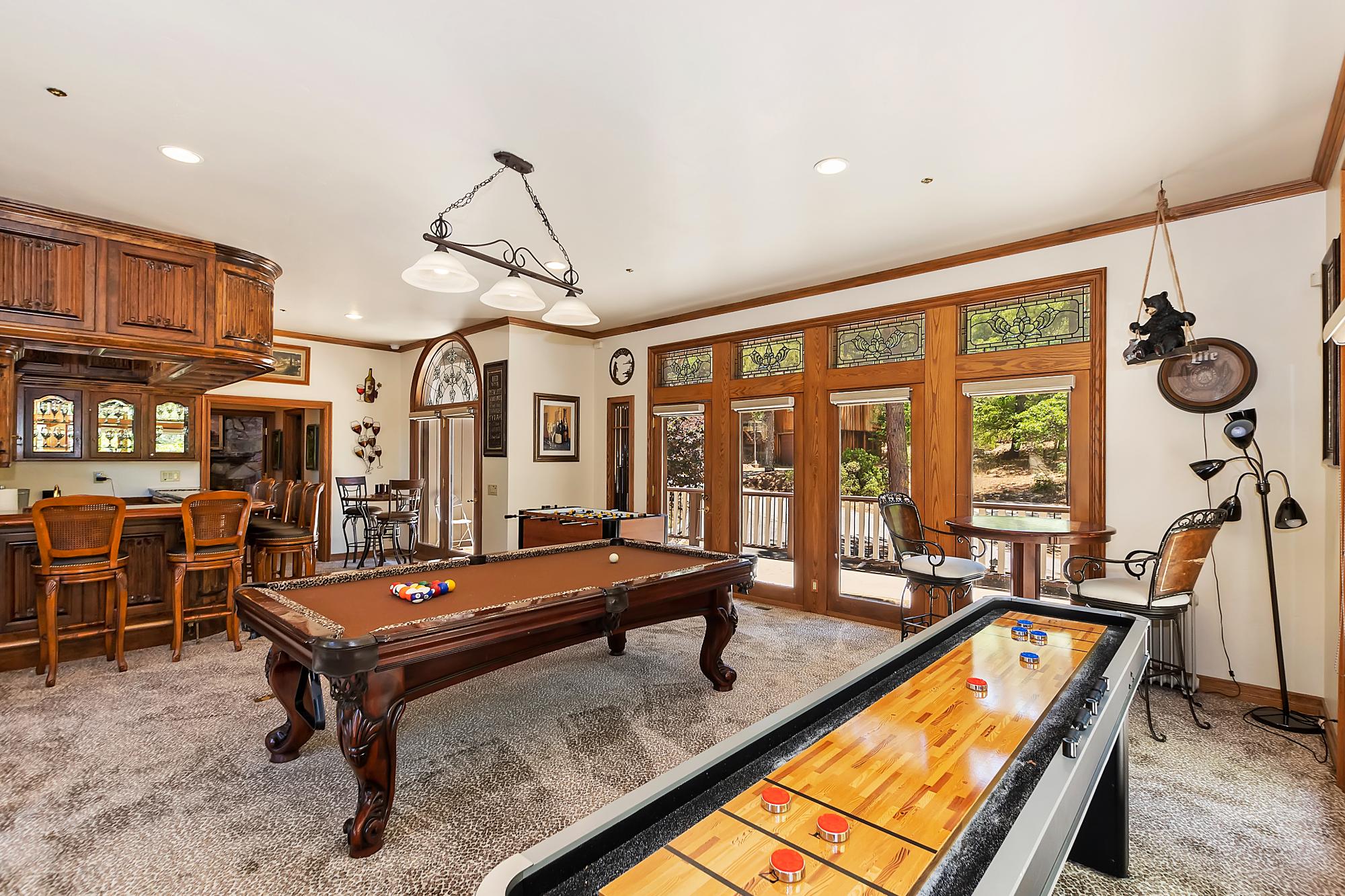 Big Bear Cabin - The Edgewood Mansion - 29