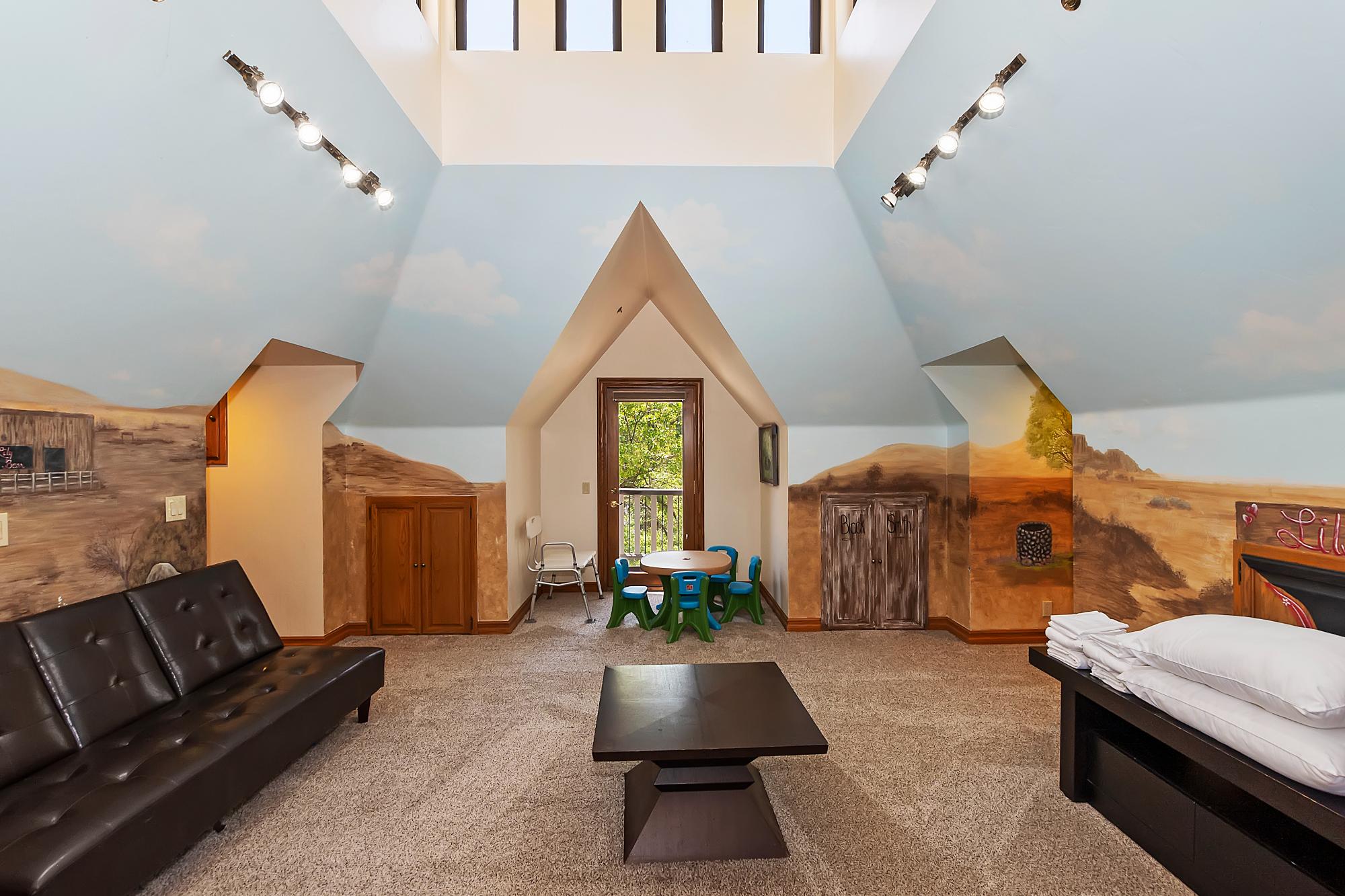Big Bear Cabin - The Edgewood Mansion - 56
