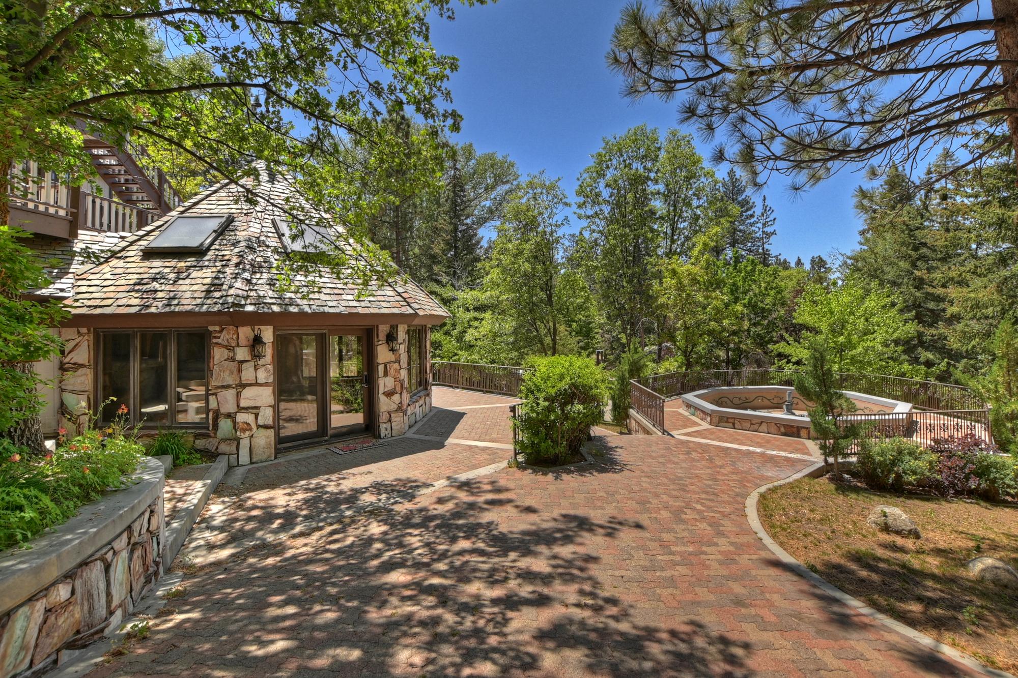 Big Bear Cabin - The Edgewood Mansion - 84