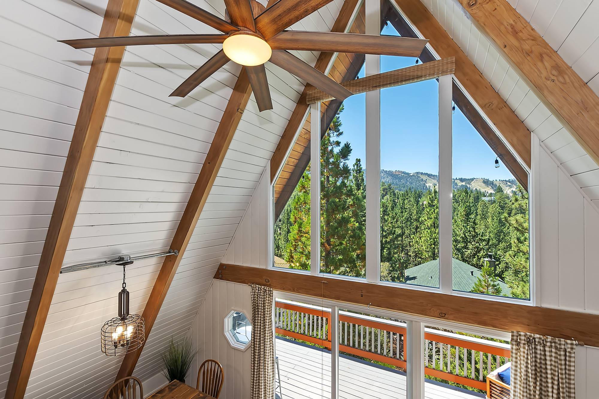 Big Bear Cabin - The Frame - 15