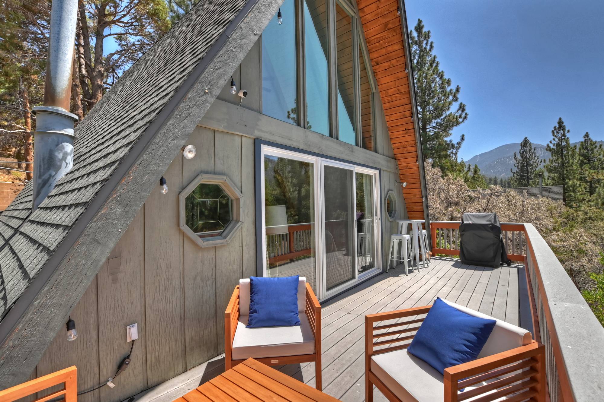 Big Bear Cabin - The Frame - 24