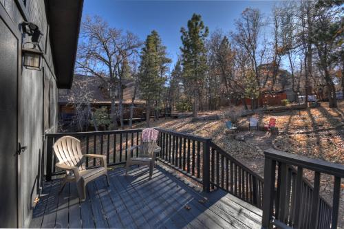 Big Bear Cabin - TuolumneTreehouse - 0003