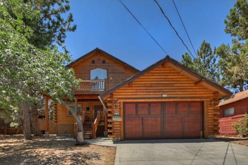 Big Bear Cabin - VillaGroveLodge - 0003