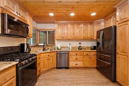 Big Bear Cabin - WillowWonderland - 0002