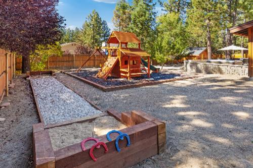 Big Bear Cabin - WrenCottage - 0005